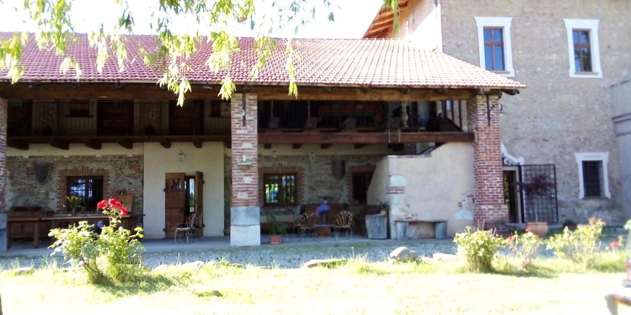 B&B Cascina Dell'Eco Busca ภายนอก รูปภาพ