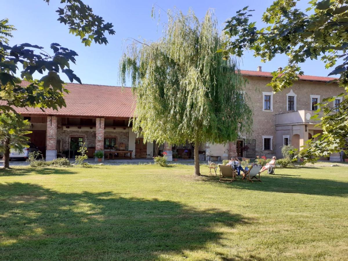 B&B Cascina Dell'Eco Busca ภายนอก รูปภาพ